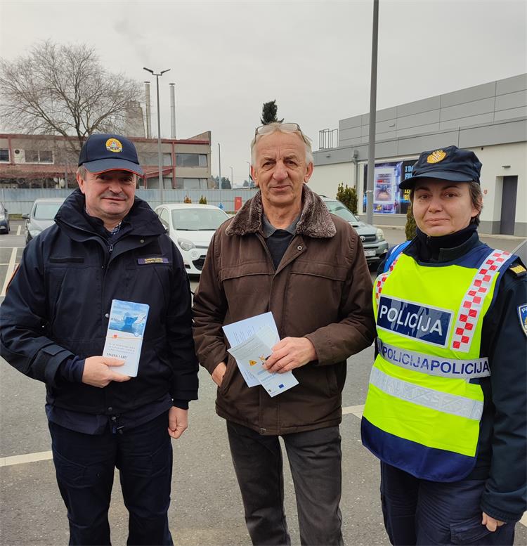 Slika /PU_KK/Vijesti/2025/01/20.1. preventivne aktivnosti (5).jpg
